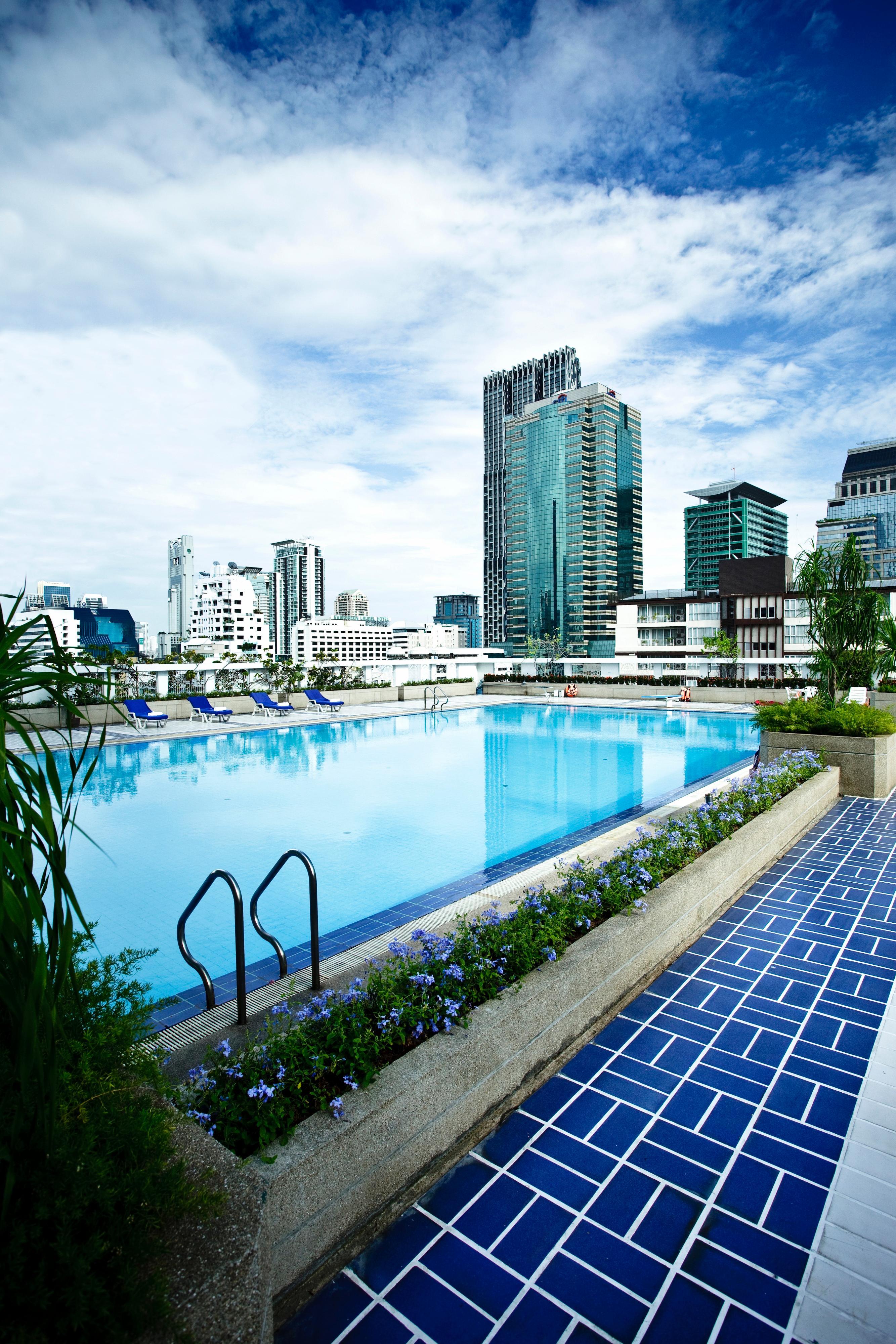 Trinity Silom Hotel Бангкок Екстер'єр фото