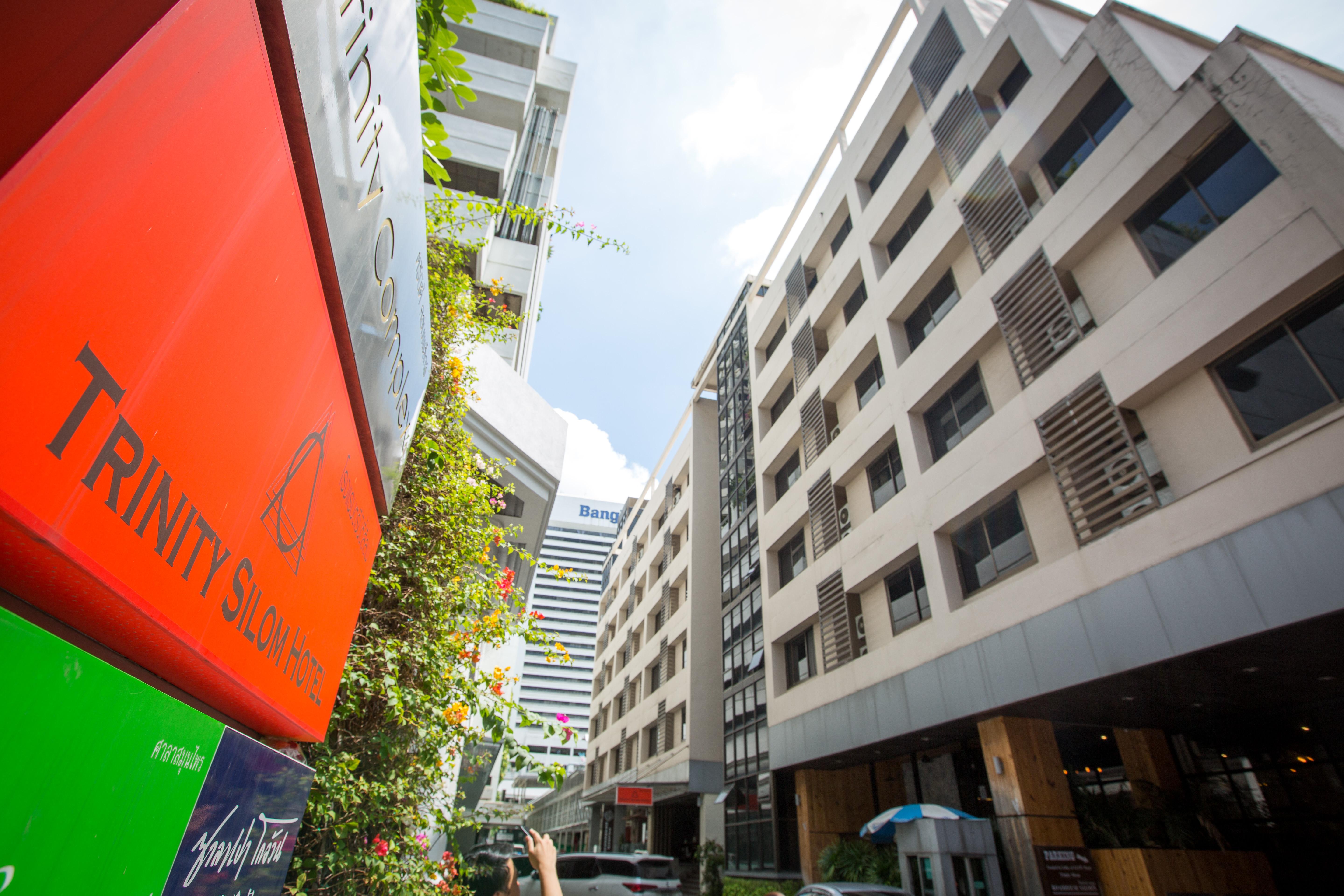 Trinity Silom Hotel Бангкок Екстер'єр фото