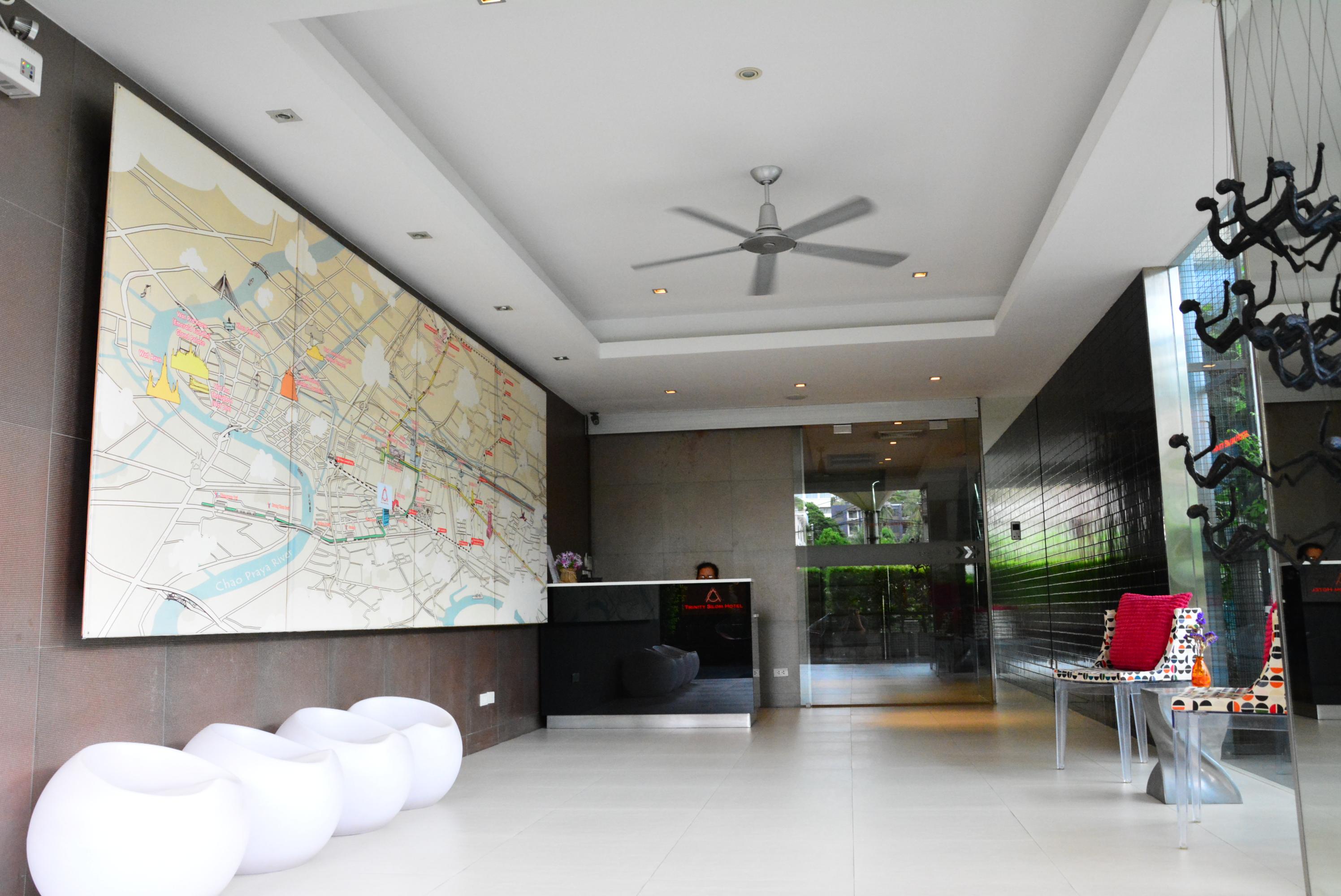 Trinity Silom Hotel Бангкок Екстер'єр фото