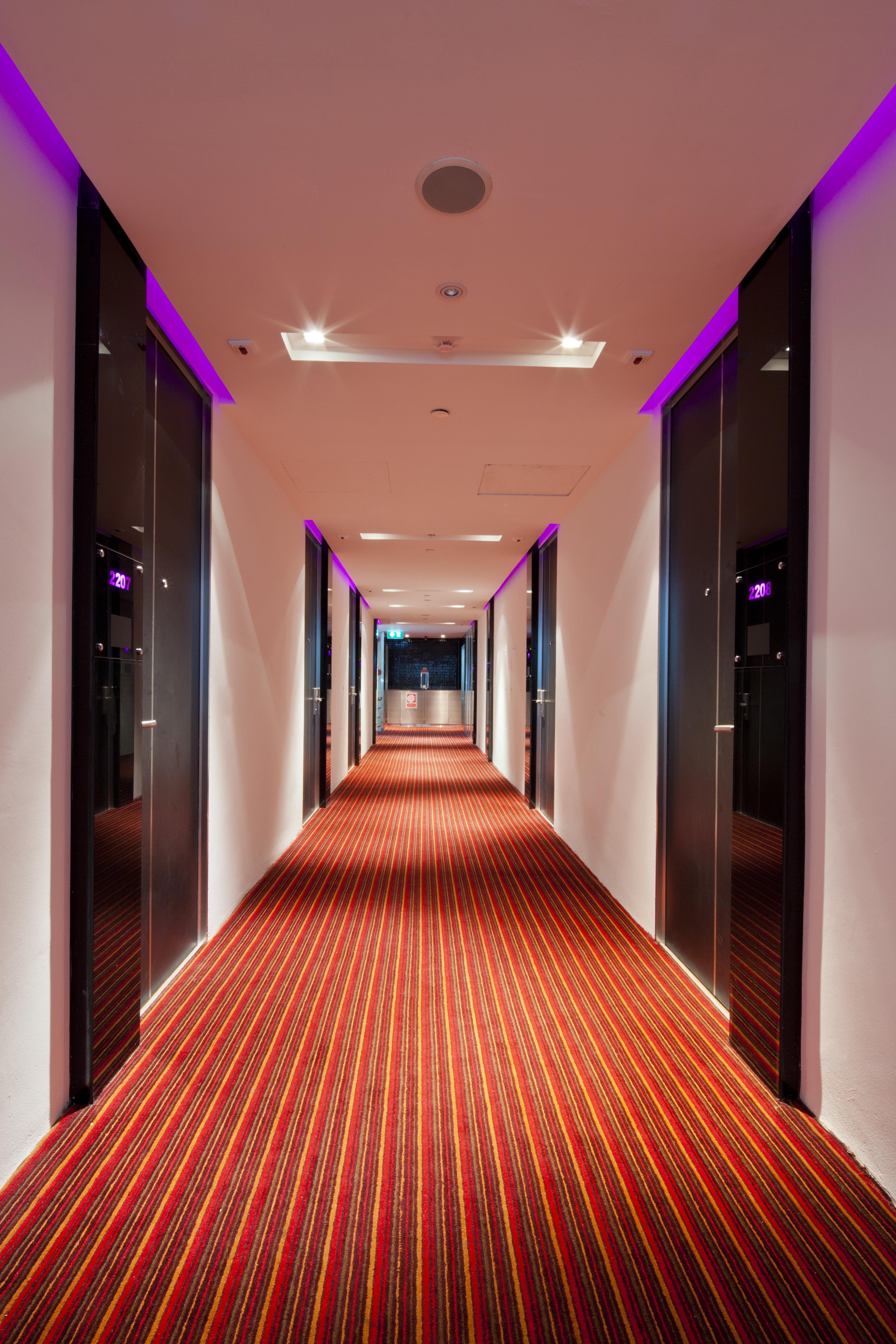Trinity Silom Hotel Бангкок Екстер'єр фото