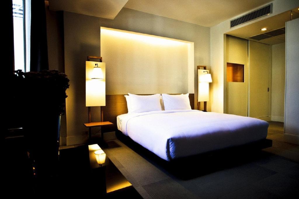 Trinity Silom Hotel Бангкок Екстер'єр фото